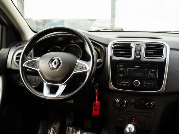 Renault Sandero II Рестайлинг с пробегом 2018 года, цена 999 000 рублей, 169000 км, хэтчбек, Автокод Объявления