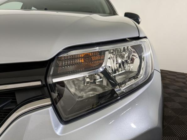 Renault Sandero II Рестайлинг с пробегом 2022 года, цена 1 470 000 рублей, 24650 км, хэтчбек, Автокод Объявления