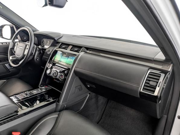 Land Rover Discovery V с пробегом 2020 года, цена 5 880 000 рублей, 69388 км, внедорожник, Автокод Объявления