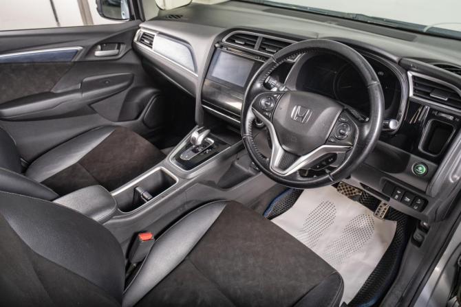 Honda Shuttle II с пробегом 2017 года, цена 1 139 000 рублей, 210000 км, универсал, Автокод Объявления