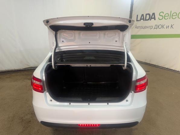 Lada (ВАЗ) Vesta I с пробегом 2021 года, цена 949 000 рублей, 76471 км, седан, Автокод Объявления