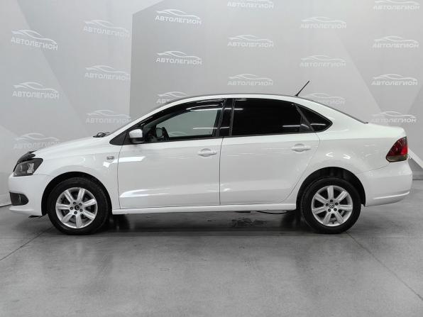Volkswagen Polo V с пробегом 2013 года, цена 800 000 рублей, 196260 км, седан, Автокод Объявления