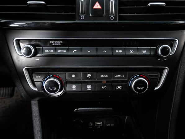 Kia Optima IV с пробегом 2017 года, цена 1 643 000 рублей, 160161 км, седан, Автокод Объявления