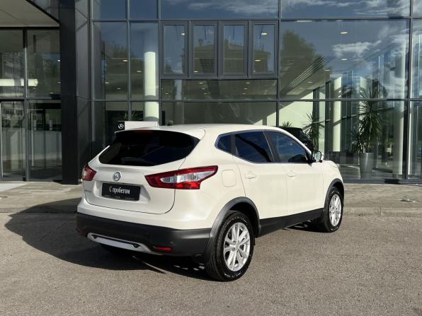 Nissan Qashqai II с пробегом 2016 года, цена 1 570 000 рублей, 140173 км, внедорожник, Автокод Объявления