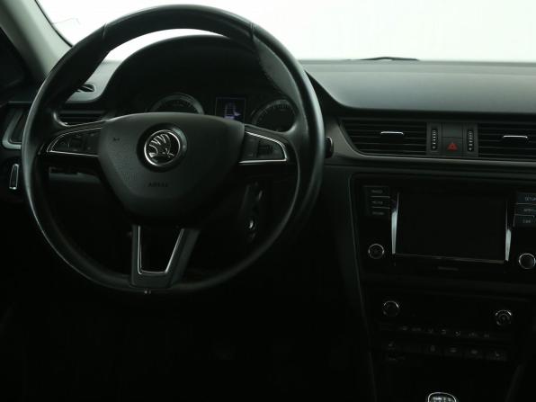 Skoda Rapid I Рестайлинг с пробегом 2019 года, цена 1 094 000 рублей, 192000 км, лифтбек, Автокод Объявления