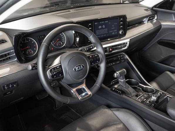 Kia K5 III с пробегом 2020 года, цена 2 860 000 рублей, 53000 км, седан, Автокод Объявления