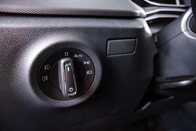Skoda Rapid II с пробегом 2021 года, цена 2 409 000 рублей, 31521 км, лифтбек, Автокод Объявления