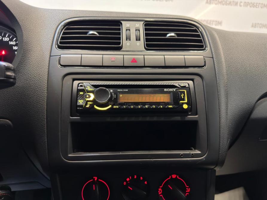 Volkswagen Polo V Санкт-Петербург  - изображение 16