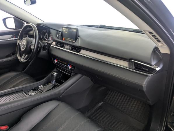 Mazda 6 III (GJ) Рестайлинг 2 с пробегом 2021 года, цена 3 315 000 рублей, 66052 км, седан, Автокод Объявления