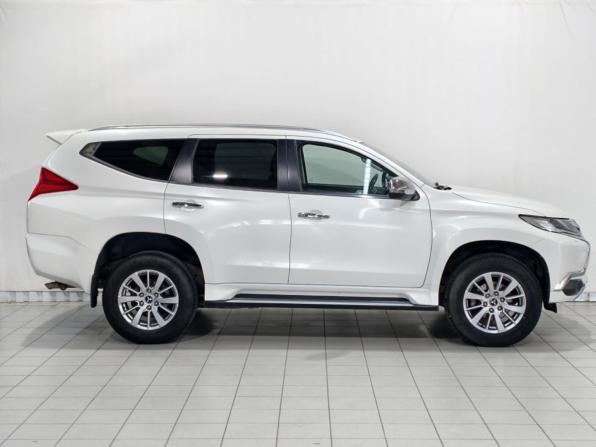 Mitsubishi Pajero Sport III с пробегом 2017 года, цена 2 875 000 рублей, 153771 км, внедорожник, Автокод Объявления