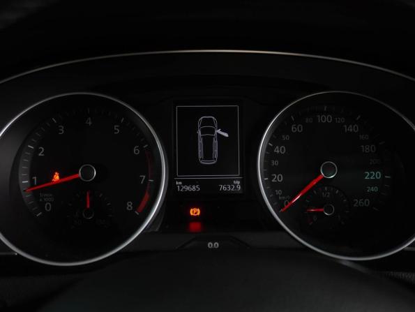 Volkswagen Passat B8 с пробегом 2015 года, цена 1 469 000 рублей, 129685 км, универсал, Автокод Объявления