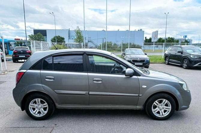 Kia Rio II Рестайлинг с пробегом 2010 года, цена 450 000 рублей, 145000 км, хэтчбек, Автокод Объявления