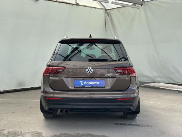 Volkswagen Tiguan II с пробегом 2017 года, цена 2 350 000 рублей, 94500 км, внедорожник, Автокод Объявления