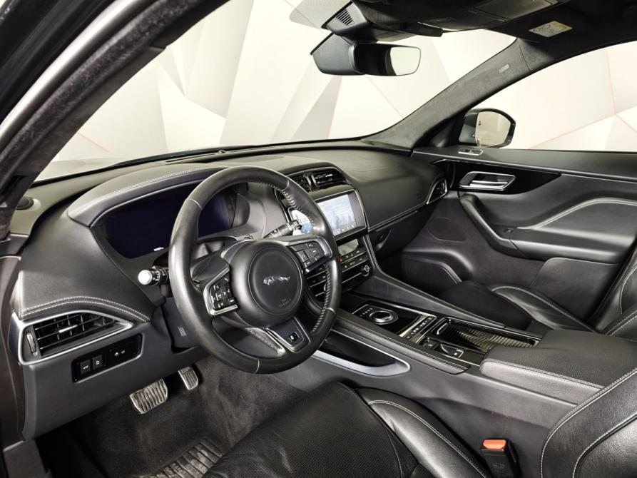 Jaguar F-Pace I Москва  - изображение 19