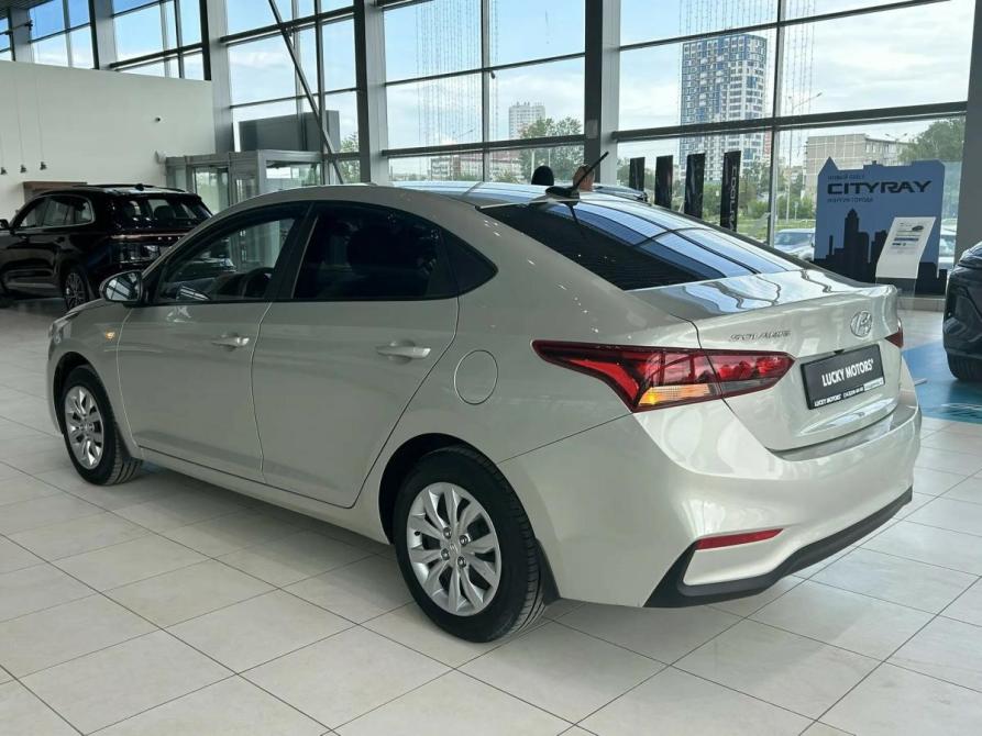 Hyundai Solaris II Екатеринбург  - изображение 4