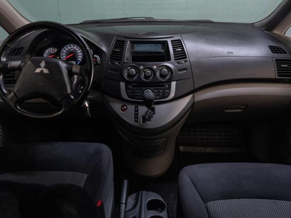 Mitsubishi Grandis I с пробегом 2007 года, цена 850 000 рублей, 241614 км, минивэн, Автокод Объявления