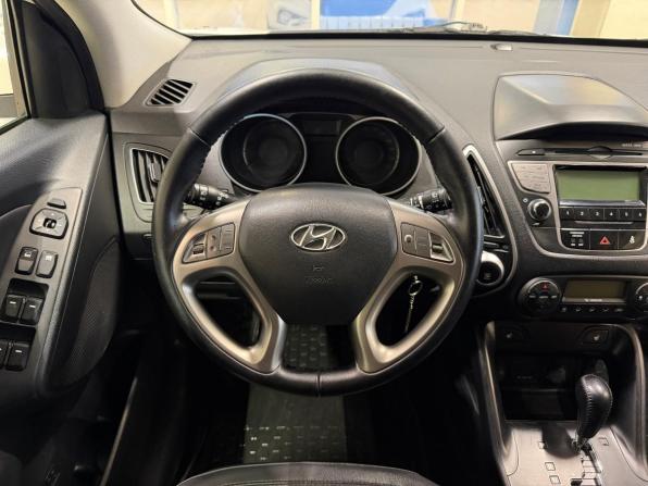 Hyundai ix35 I с пробегом 2012 года, цена 1 390 000 рублей, 138000 км, внедорожник, Автокод Объявления