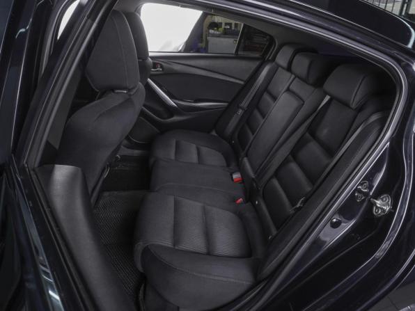 Mazda 6 III (GJ) Рестайлинг с пробегом 2015 года, цена 1 599 000 рублей, 143348 км, седан, Автокод Объявления
