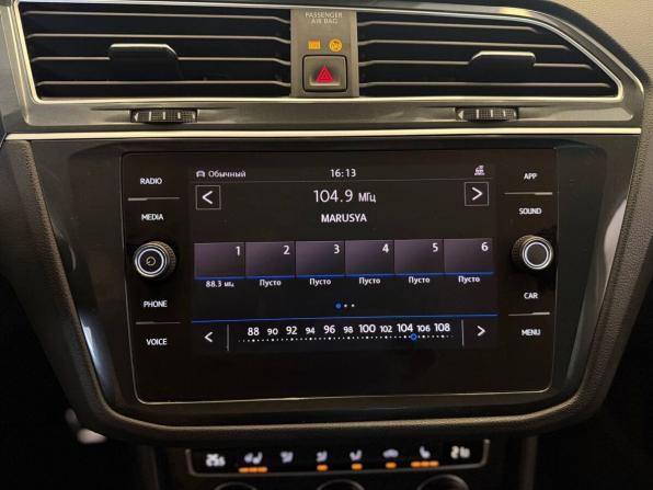 Volkswagen Tiguan II с пробегом 2018 года, цена 2 470 000 рублей, 164157 км, внедорожник, Автокод Объявления
