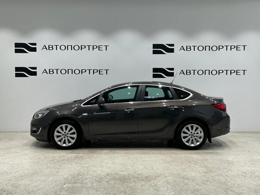 Opel Astra J Рестайлинг Санкт-Петербург  - изображение 4