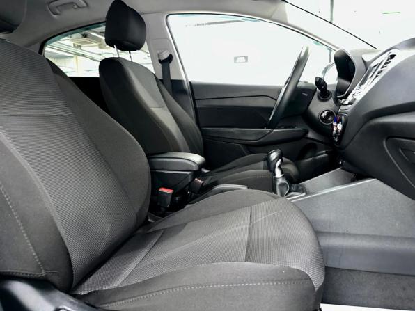 Hyundai Solaris II с пробегом 2020 года, цена 1 370 000 рублей, 137800 км, седан, Автокод Объявления