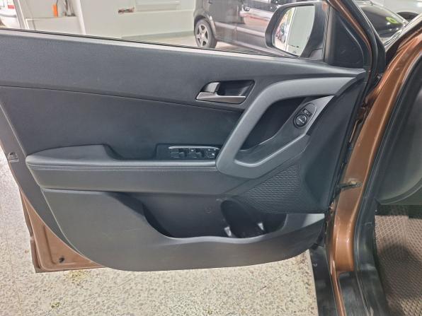 Hyundai Creta I с пробегом 2016 года, цена 1 360 000 рублей, 145000 км, внедорожник, Автокод Объявления