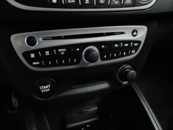 Renault Fluence I с пробегом 2012 года, цена 718 000 рублей, 80289 км, седан, Автокод Объявления