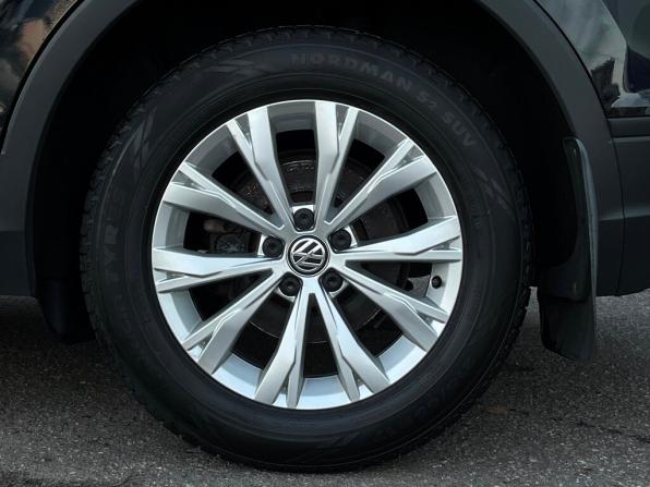 Volkswagen Tiguan II с пробегом 2019 года, цена 1 896 300 рублей, 164422 км, внедорожник, Автокод Объявления