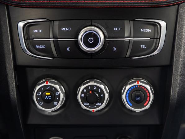 Brilliance V3 I Рестайлинг с пробегом 2019 года, цена 1 038 000 рублей, 95508 км, внедорожник, Автокод Объявления
