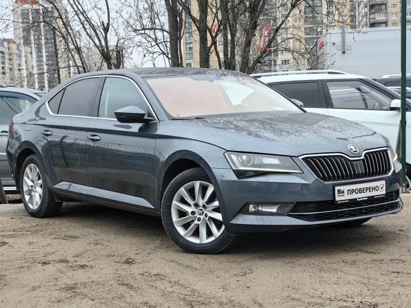 Skoda Superb III с пробегом 2018 года, цена 1 689 000 рублей, 191000 км, лифтбек, Автокод Объявления