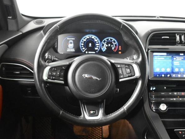 Jaguar F-Pace I с пробегом 2016 года, цена 2 175 000 рублей, 187111 км, внедорожник, Автокод Объявления
