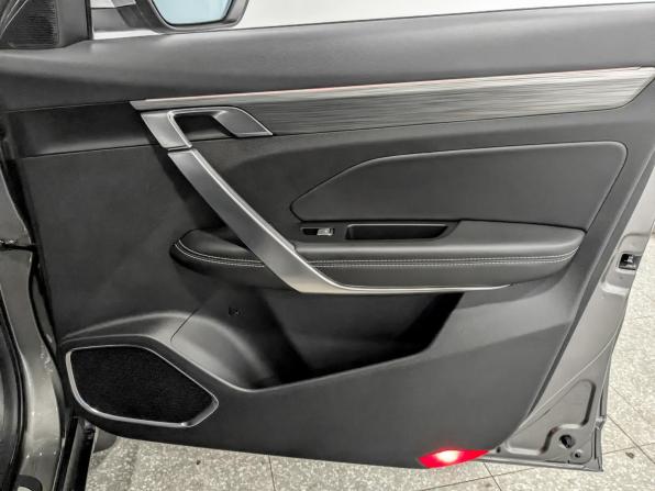 Geely Atlas Pro с пробегом 2024 года, цена 2 255 000 рублей, 38886 км, внедорожник, Автокод Объявления