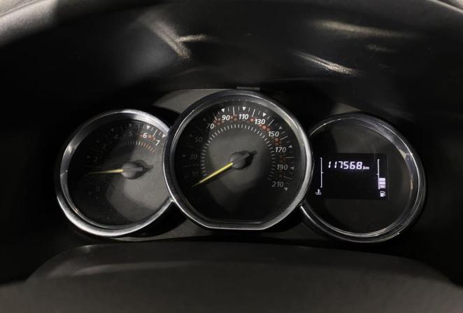 Renault Logan II с пробегом 2018 года, цена 950 000 рублей, 117568 км, седан, Автокод Объявления