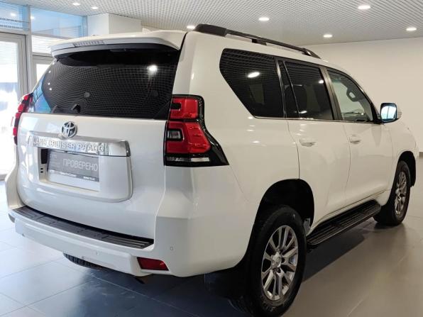 Toyota Land Cruiser Prado 150 Series Рестайлинг 2 с пробегом 2018 года, цена 4 600 000 рублей, 283432 км, внедорожник, Автокод Объявления
