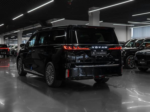 Voyah Dream I Рестайлинг с пробегом 2026 года, цена 9 150 000 рублей, 50 км, минивэн, Автокод Объявления