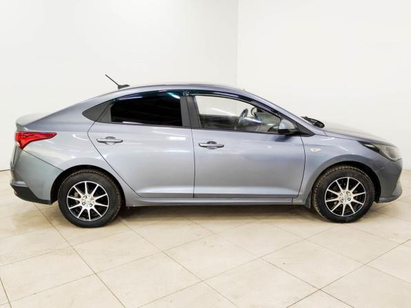 Hyundai Solaris II Рестайлинг с пробегом 2020 года, цена 970 000 рублей, 213591 км, седан, Автокод Объявления