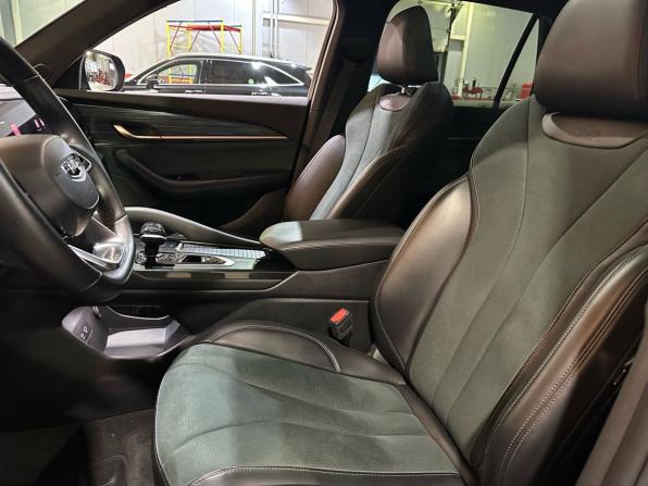 Geely Monjaro I с пробегом 2023 года, цена 2 749 000 рублей, 117000 км, внедорожник, Автокод Объявления