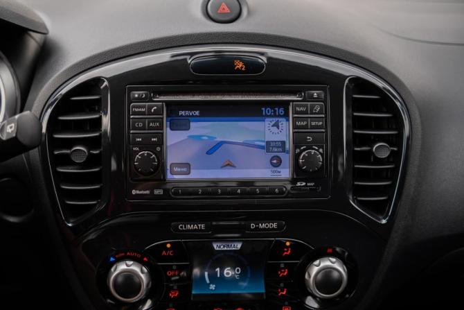 Nissan Juke I с пробегом 2011 года, цена 1 049 000 рублей, 136237 км, внедорожник, Автокод Объявления