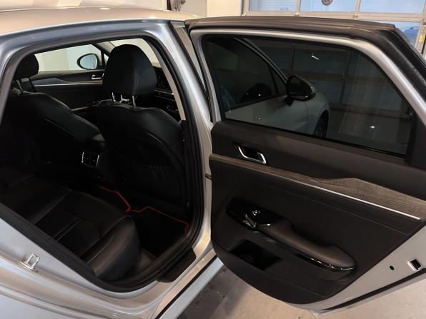 Kia K5 III с пробегом 2020 года, цена 2 590 000 рублей, 119867 км, седан, Автокод Объявления