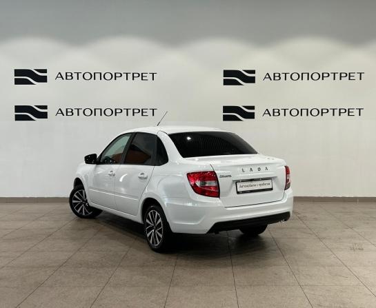 Lada (ВАЗ) Granta I Рестайлинг с пробегом 2024 года, цена 709 000 рублей, 60414 км, седан, Автокод Объявления