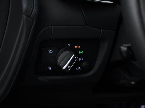 Audi R8 II (4S) Рестайлинг с пробегом 2021 года, цена 18 299 434 рубля, 17212 км, купе, Автокод Объявления