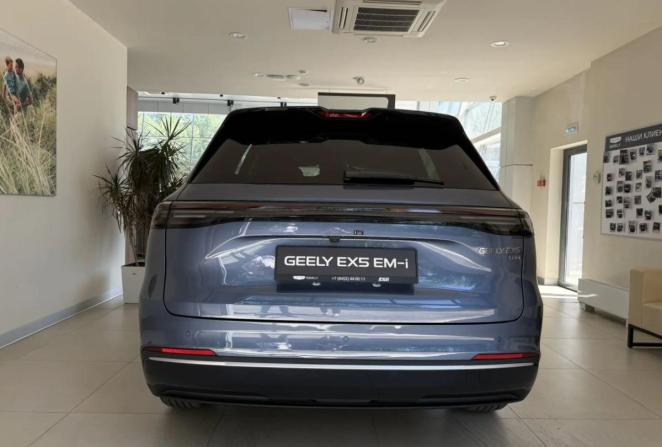 Новый Geely EX5 EM-i 2026 года, цена 3 969 990 рублей, внедорожник, Автокод Объявления