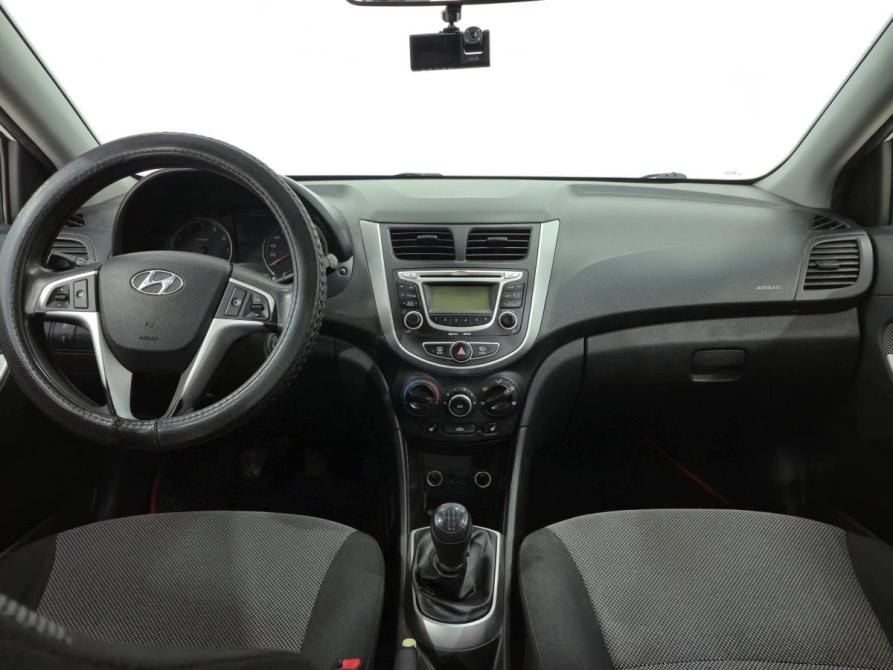 Hyundai Solaris I Альметьевск  - изображение 10