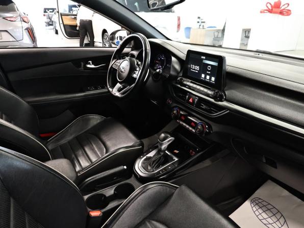 Kia Cerato IV Рестайлинг с пробегом 2021 года, цена 1 850 000 рублей, 152558 км, седан, Автокод Объявления