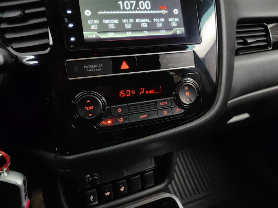 Mitsubishi Outlander III Рестайлинг 3 Подольск  - изображение 15