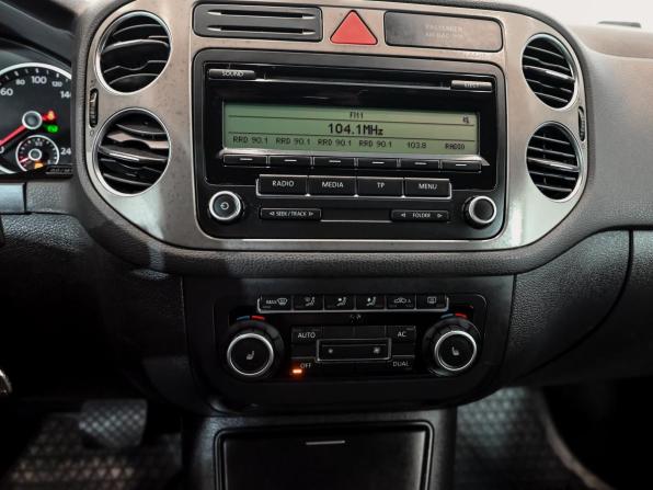 Volkswagen Tiguan I с пробегом 2010 года, цена 1 150 000 рублей, 229318 км, внедорожник, Автокод Объявления