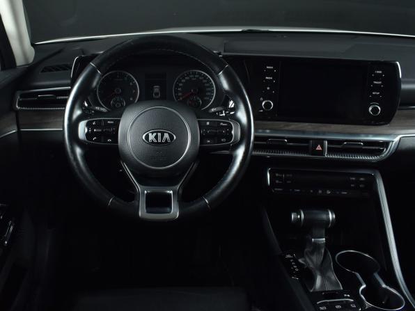 Kia K5 III с пробегом 2021 года, цена 2 299 999 рублей, 131078 км, седан, Автокод Объявления