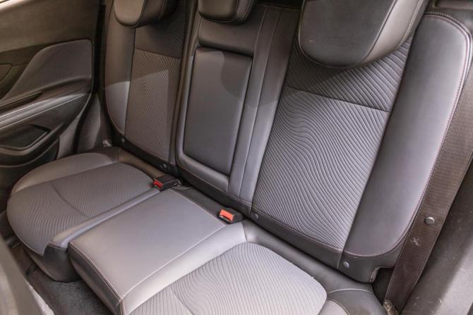 Opel Mokka I с пробегом 2014 года, цена 979 000 рублей, 208000 км, внедорожник, Автокод Объявления