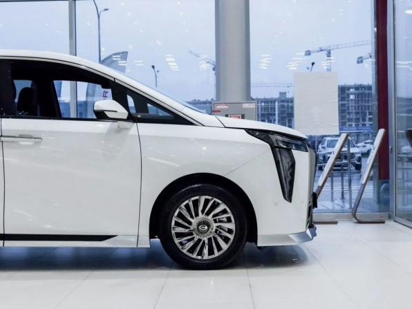 GAC M8 с пробегом 2026 года, цена 2 000 000 рублей, 10 км, минивэн, Автокод Объявления
