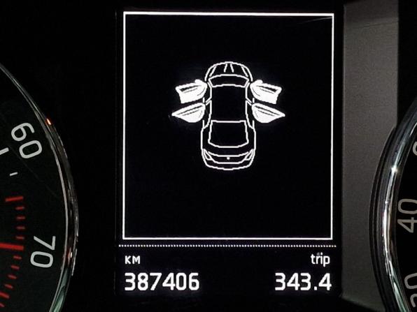 Skoda Octavia III (A7) с пробегом 2014 года, цена 990 000 рублей, 386000 км, лифтбек, Автокод Объявления